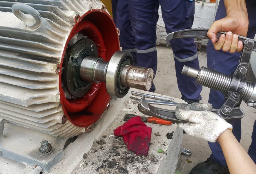 Crotech_Rotating_01.jpg